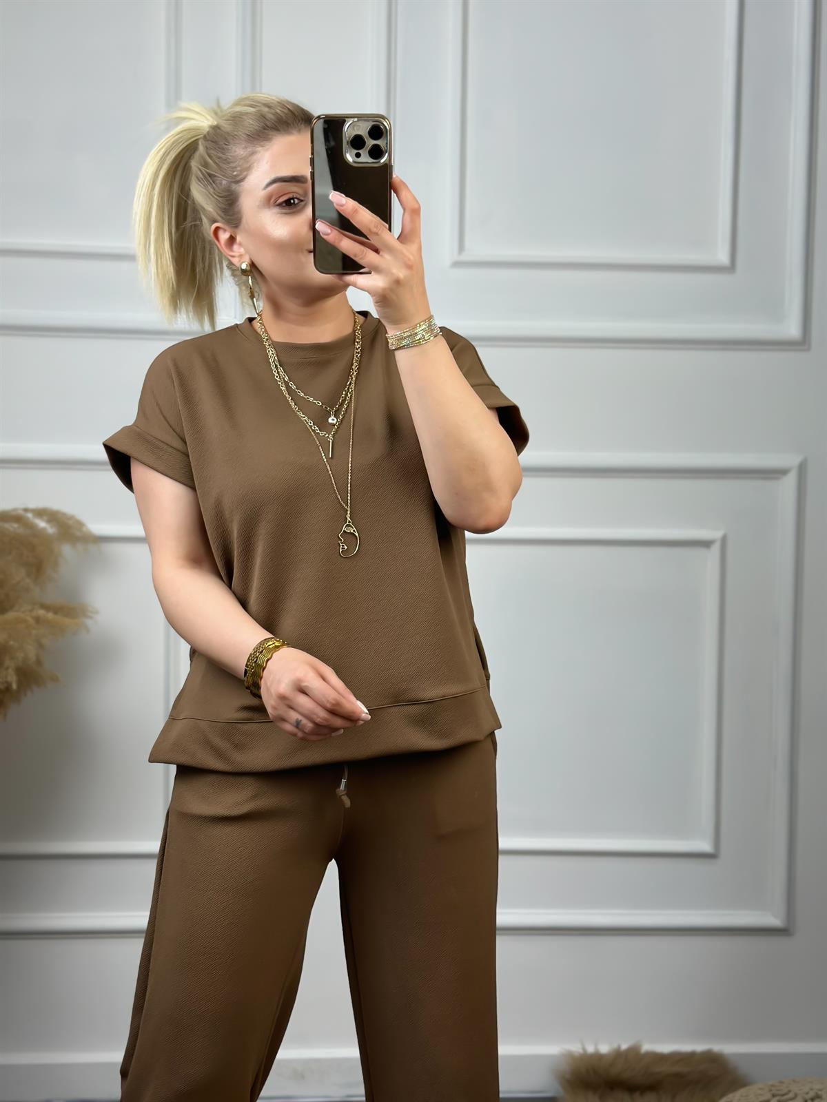 Yanları Yırtmaçlı Likralı Bol Paça Pantolon Bluz Takım KAHVE