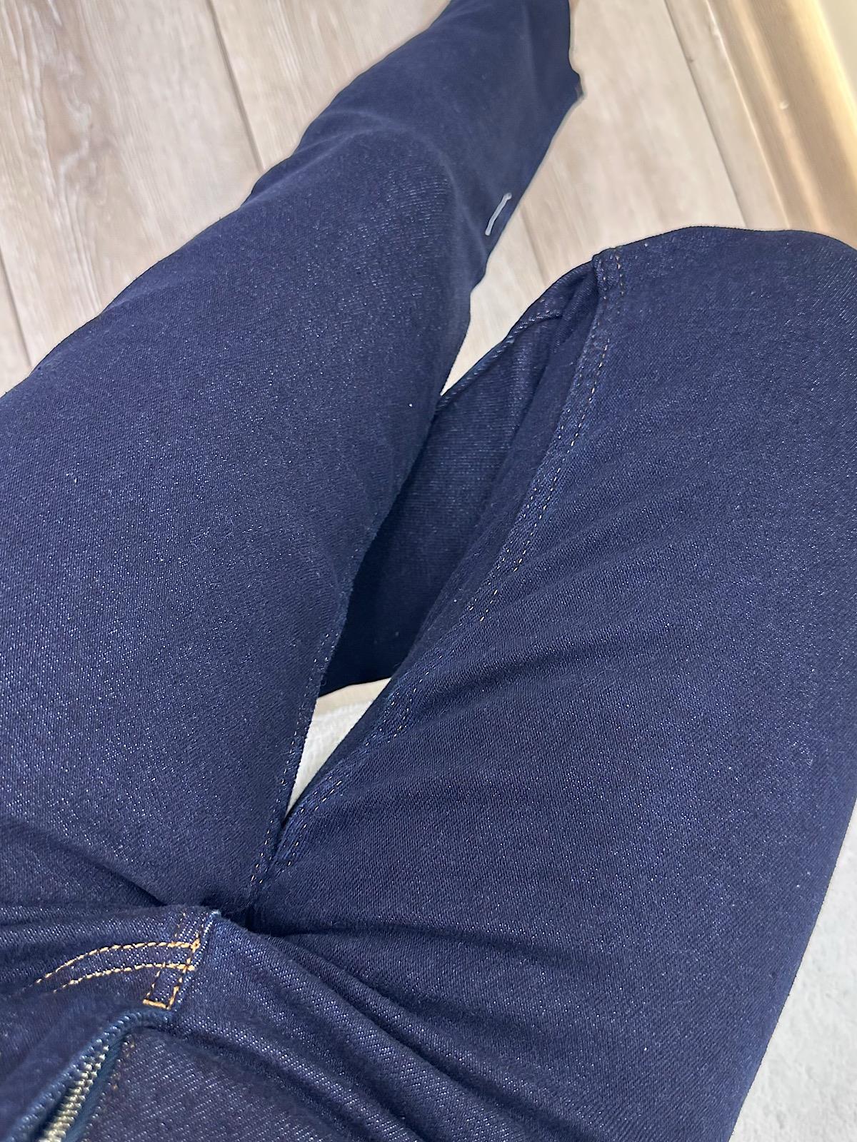 Yüksek Bel Likralı Toparlayıcı Paçası Kesik Fit Mom Jean LACİVERT