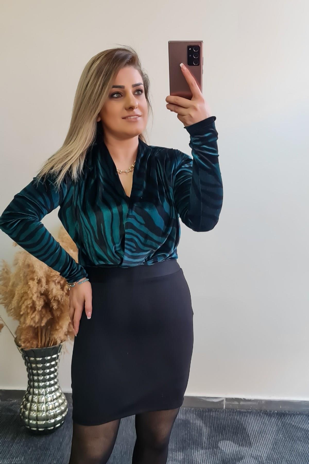 Zebra Desen Vatkalı Zıbınlı Bluz ZÜMRÜT YEŞİLİ