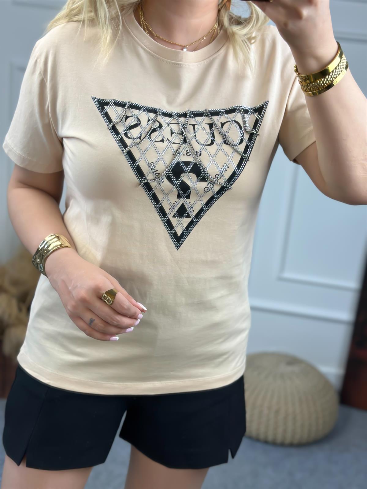 Zincirli Yazı Baskılı Tshirt BEJ