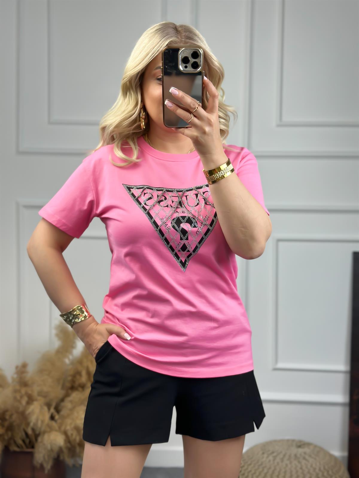 Zincirli Yazı Baskılı Tshirt PEMBE