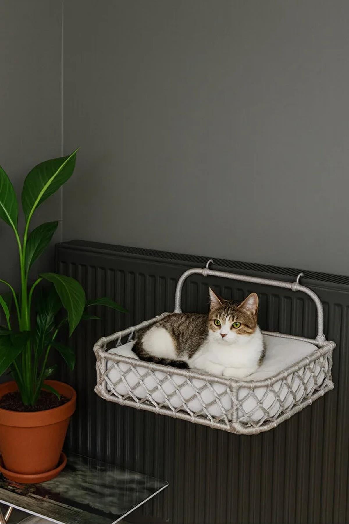 Tasaryum Kedi Köpek Kalorifer Yatağı, Hamak, Radyatör Yatağı Gri