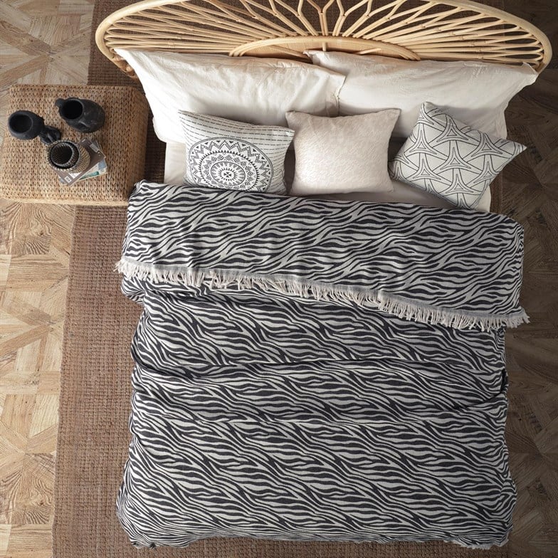 Reyo Home Lucia Siyah Pamuklu Pike ve Yatak Örtüsü 220x240 cm