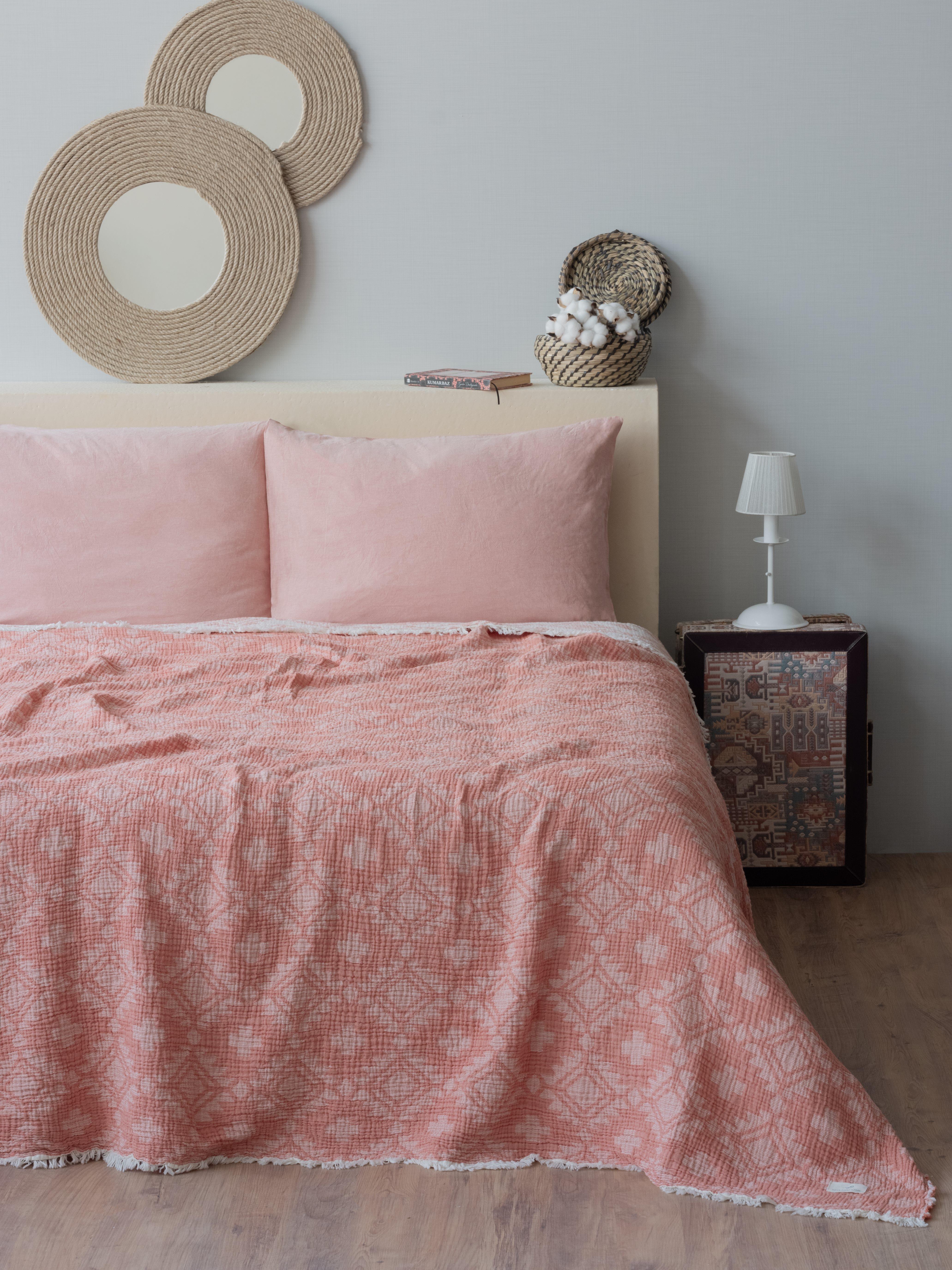 Mylasa Home Müslin 4 Katlı Aztec Desenli (Jakarlı) Çift Kişilik Yatak Örtüsü-Yazlık Pike 220x240cm - Kiremit
