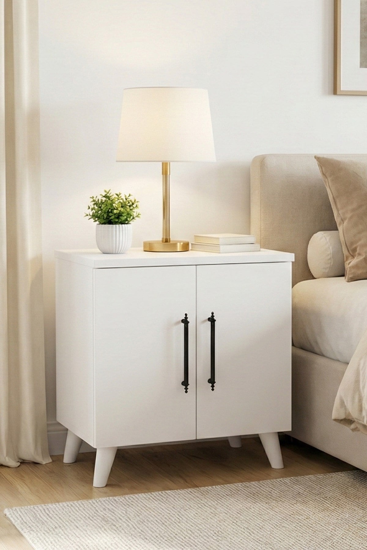 Enda Home Lumen 2 Kapaklı Raflı Klasik Komodin Beyaz