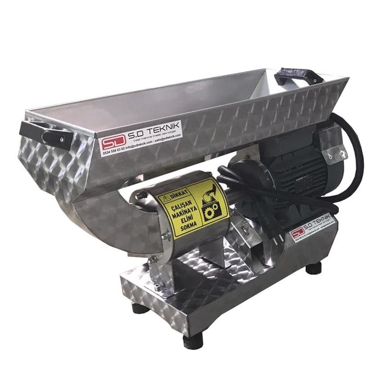 SD Teknik SDM02 2.2 kw 400 kg/s Mini Ev Tipi Salça Makinesi