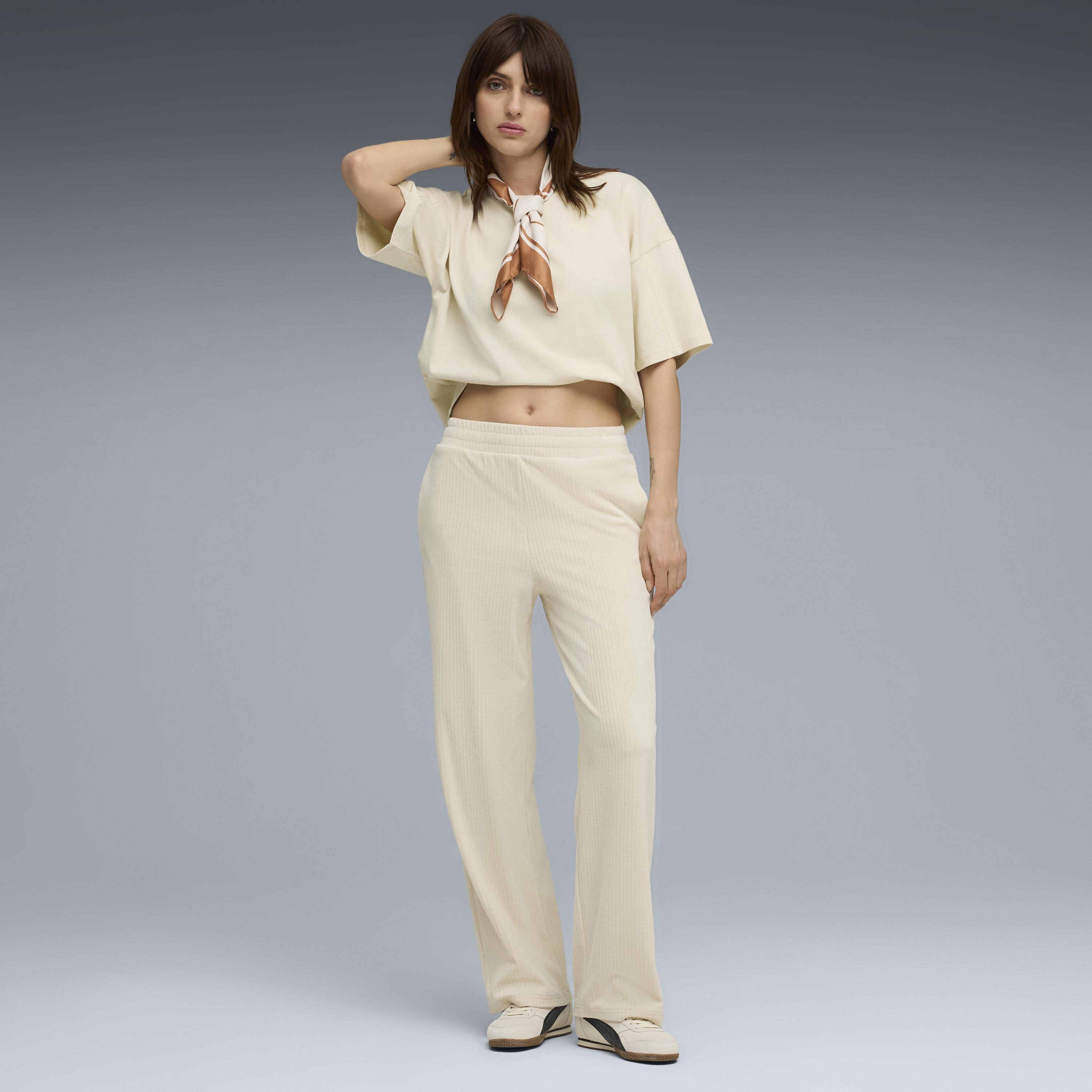 Puma Ess Elevated Velour Pant Kadın Yetişkin Eşofman Altı