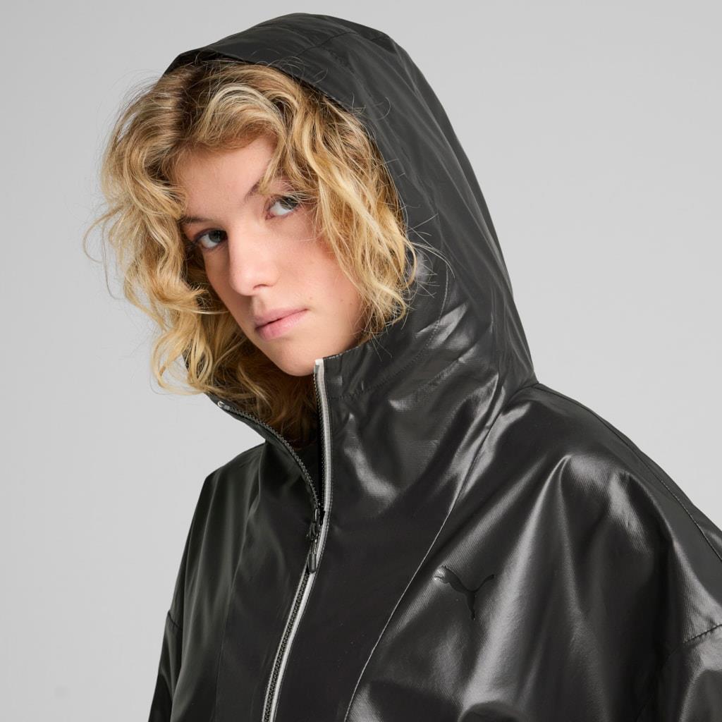 Puma WARDROBE ESS Oversized UV Wind Jacket Kadın Rüzgarlık