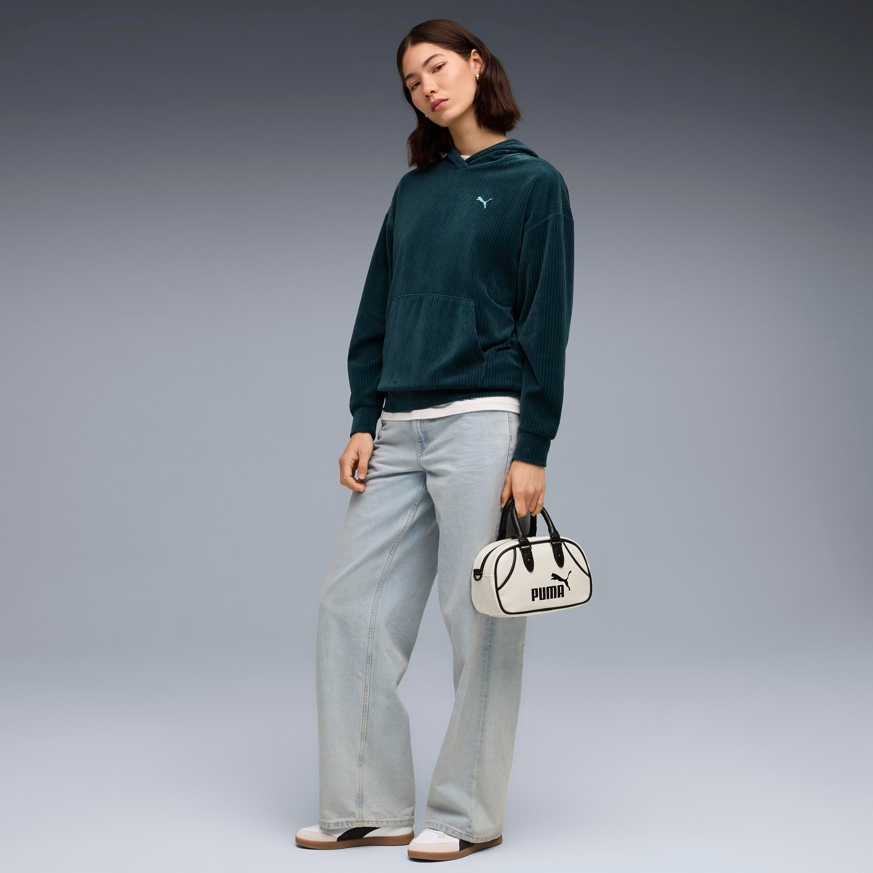 Puma Ess Elevated Velour Hoodie Kadın Yetişkin Sweatshirt