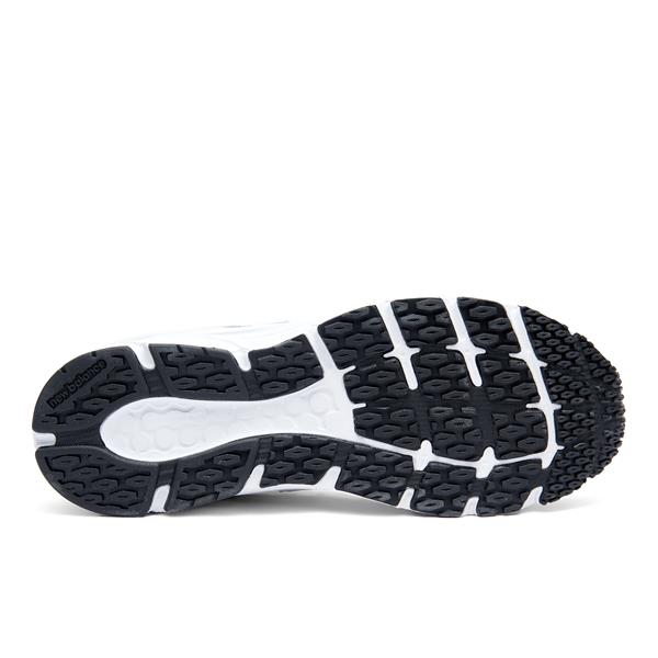 NB Unisex Performance Shoes