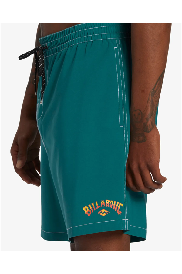 Riot Layback Erkek Şort