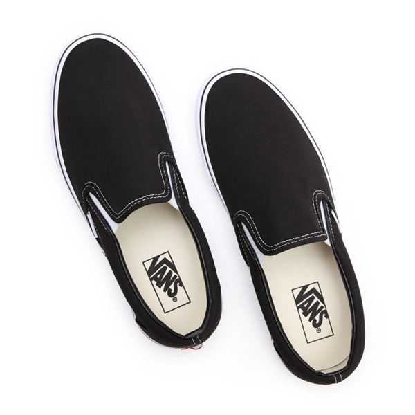 UA Classic Slip-On Unisex Sneaker