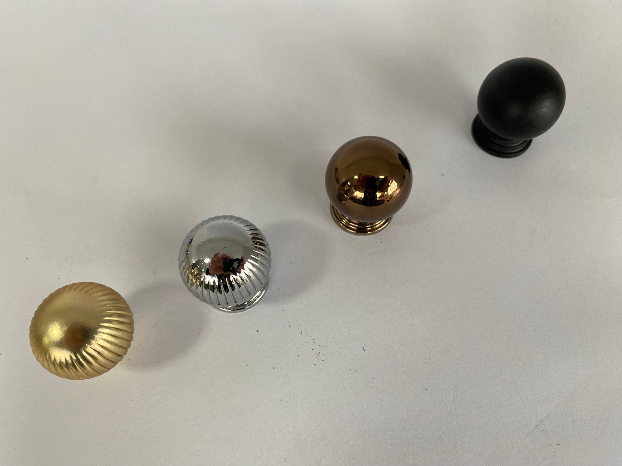 Egesel 931 Şile Düz Düğme Mobilya Kulp