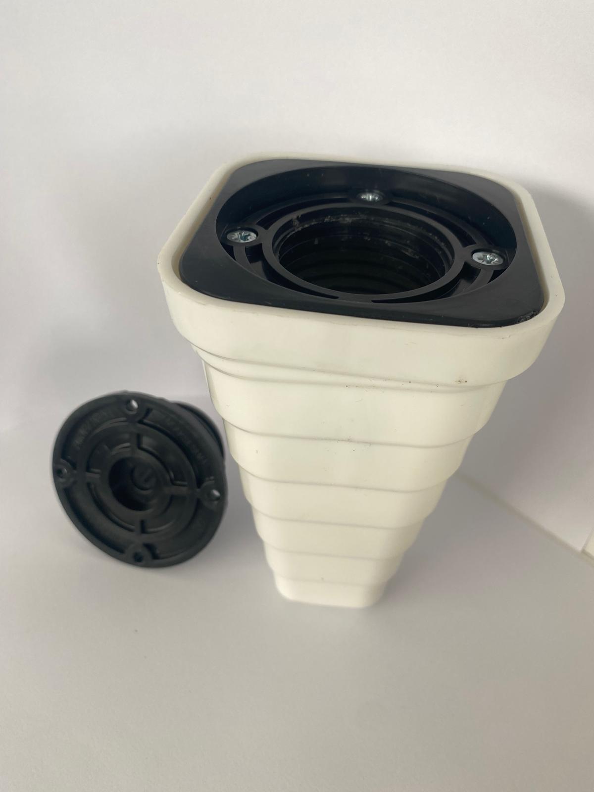 Liz 14cm Kare Plastik Mobilya Ayak 