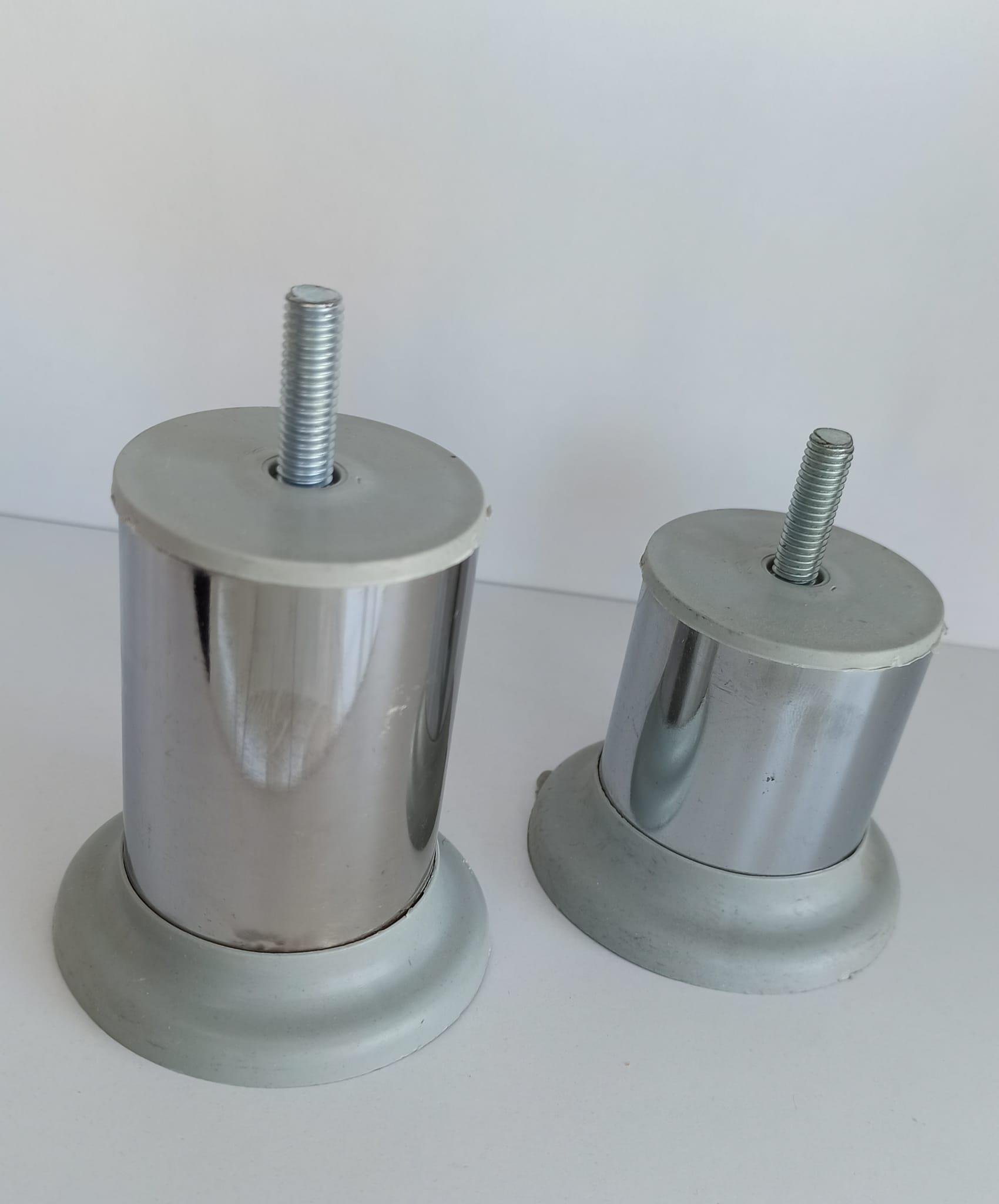 Sersan M8 Plastik Bingolu Vidalı Metal Krom Ayak