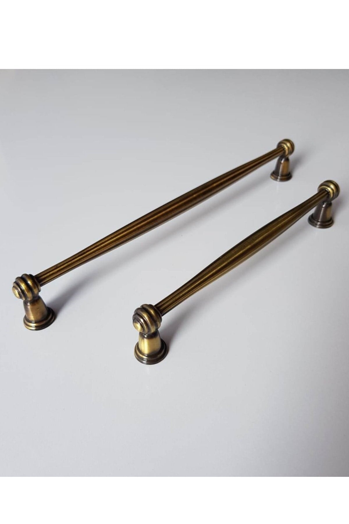 Egesel 8630 Sütun Zamak Mobilya Kulp