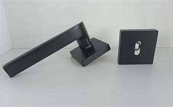 Erkul 475 Aktan Kare Rozetli Alüminyum Mat Siyah Kapıkolu 