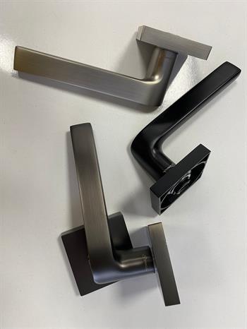 Erkul 475 Aktan Kare Rozetli Alüminyum Mat İnox Kapıkolu 