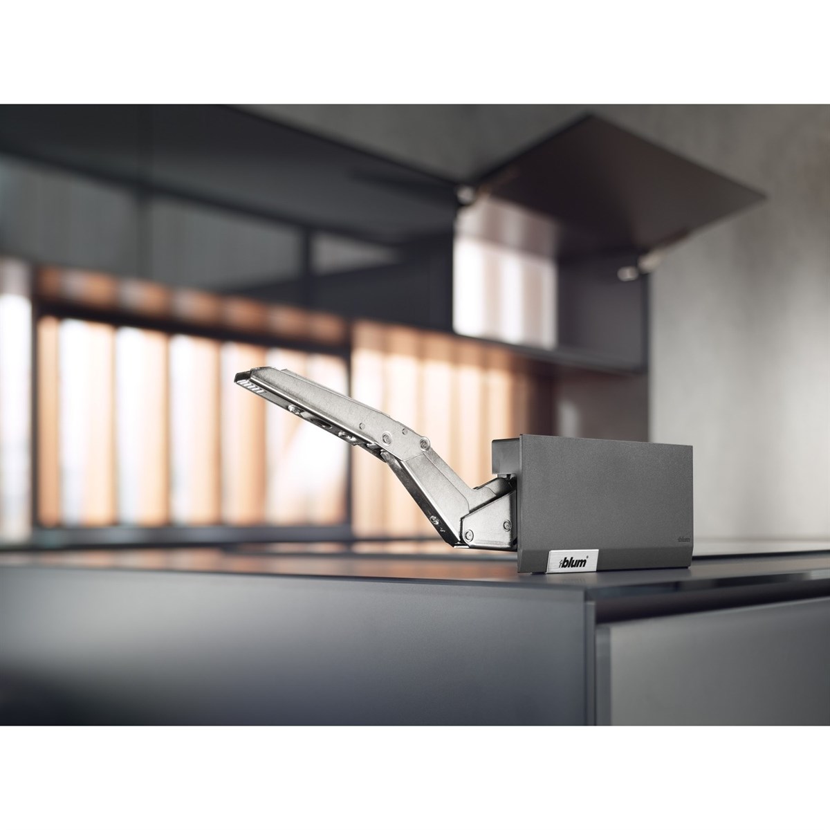 Blum Aventos Kalkarkapak Mekanizması