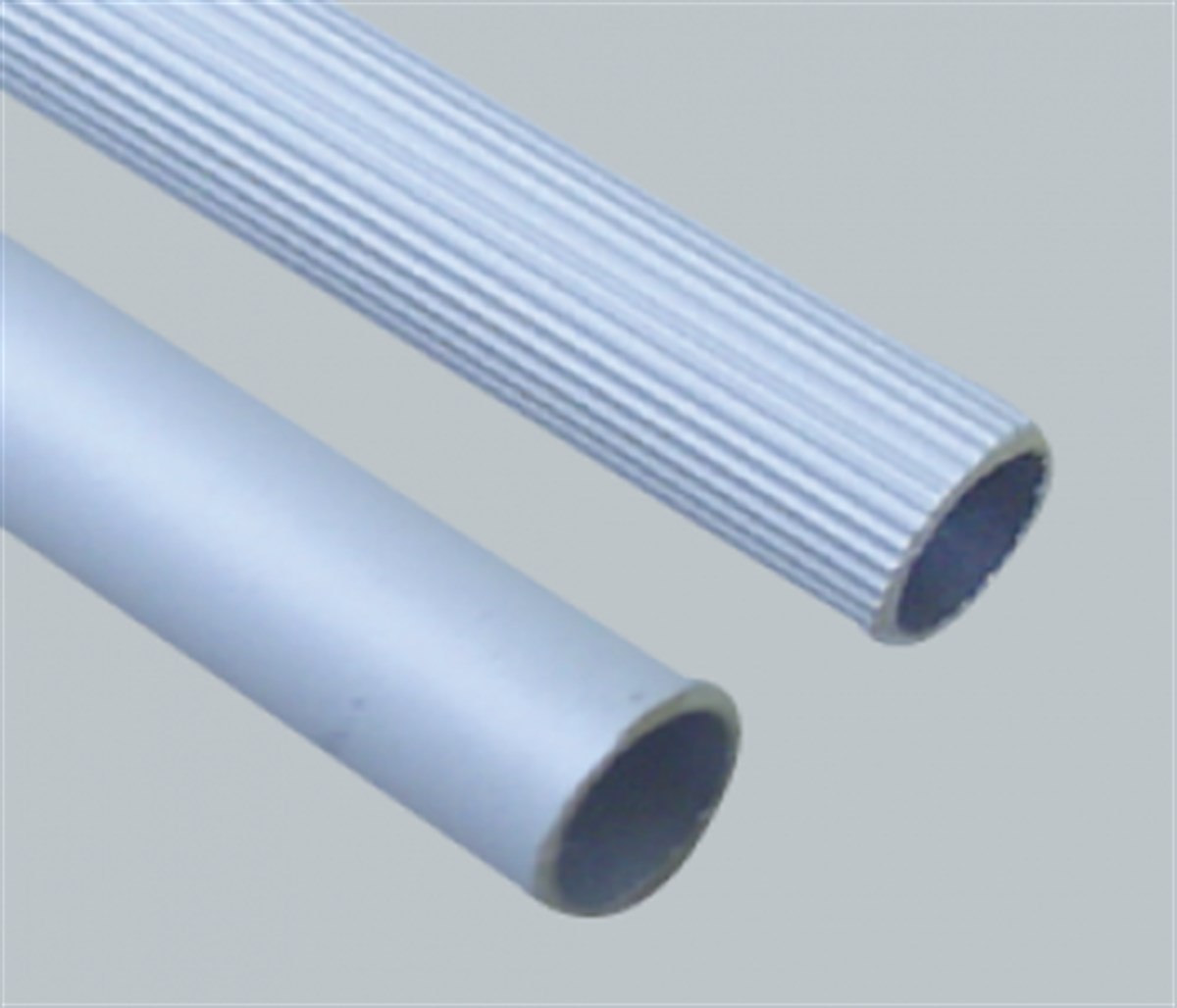 Sersan MD-1003 Mat Aluminyum Çizgili 3mt Yuvarlak Beşik Borusu 