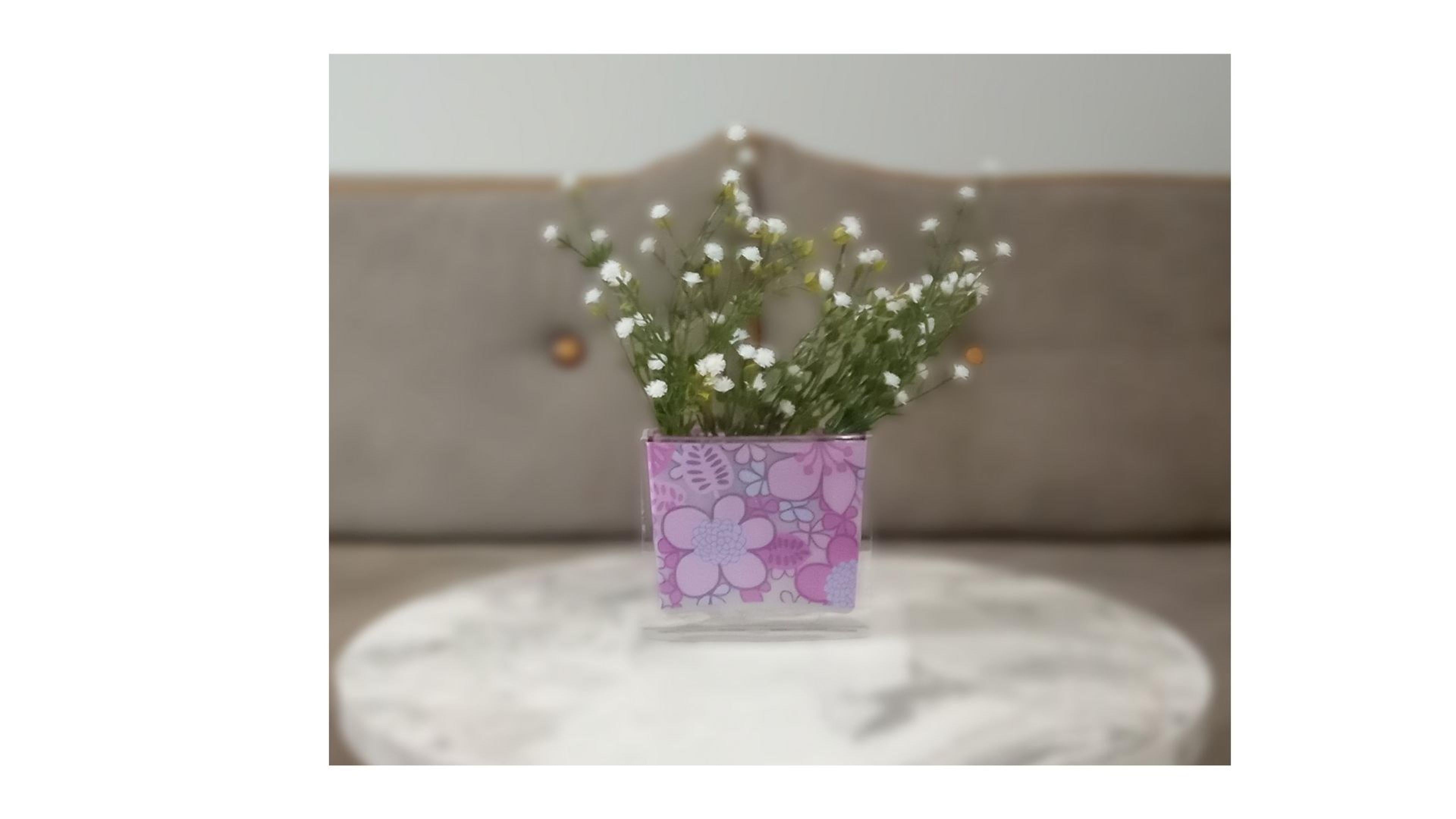 Vazoda Çiçek,Beyaz Yapay Çiçek,Vazo Dekoratif Pembe Çiçekli  10X15X3Cm  