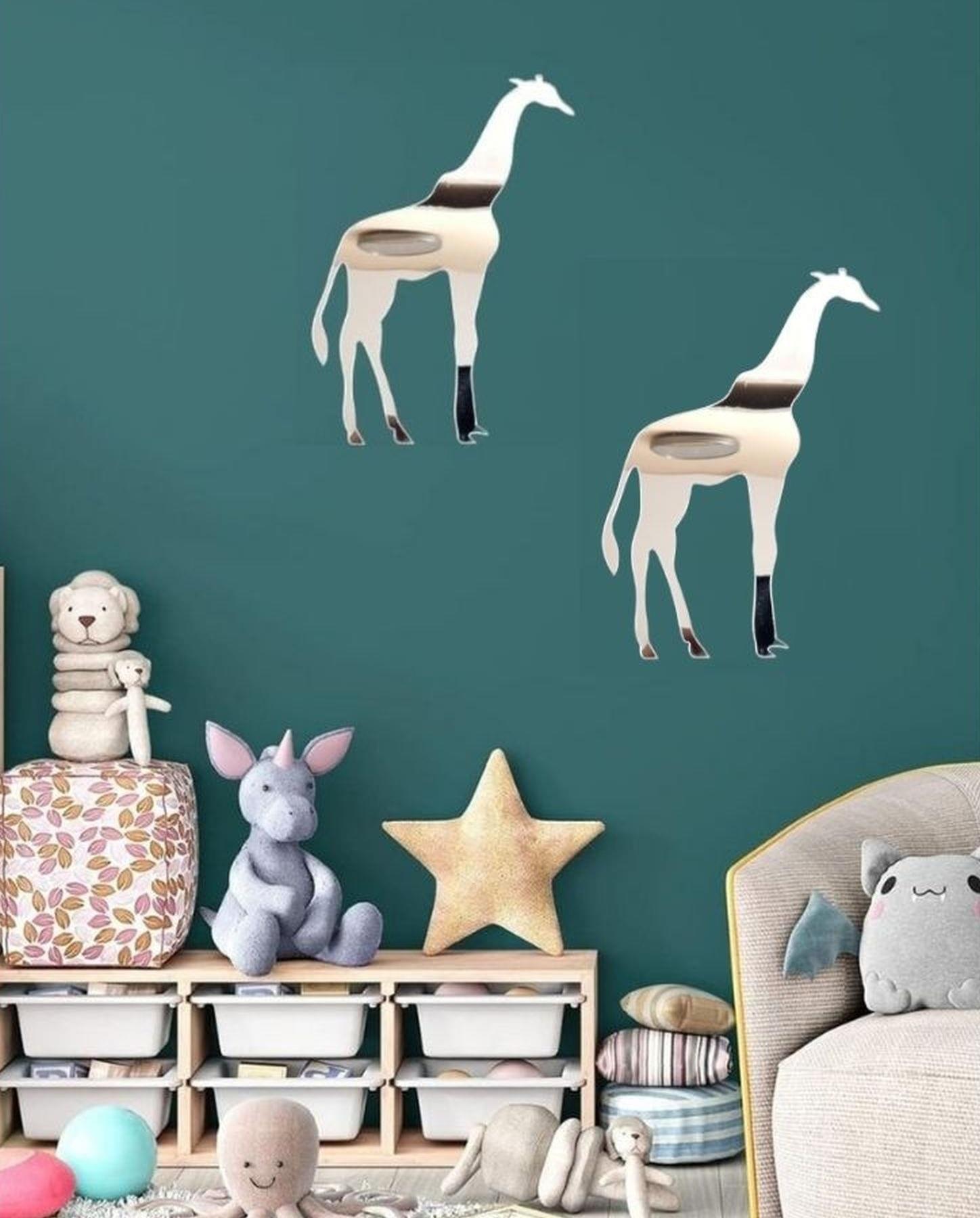 Aynalı Duvar Süsü (Sticker) 2 Adet Zürafa Şekilli 20x14x0,6cm