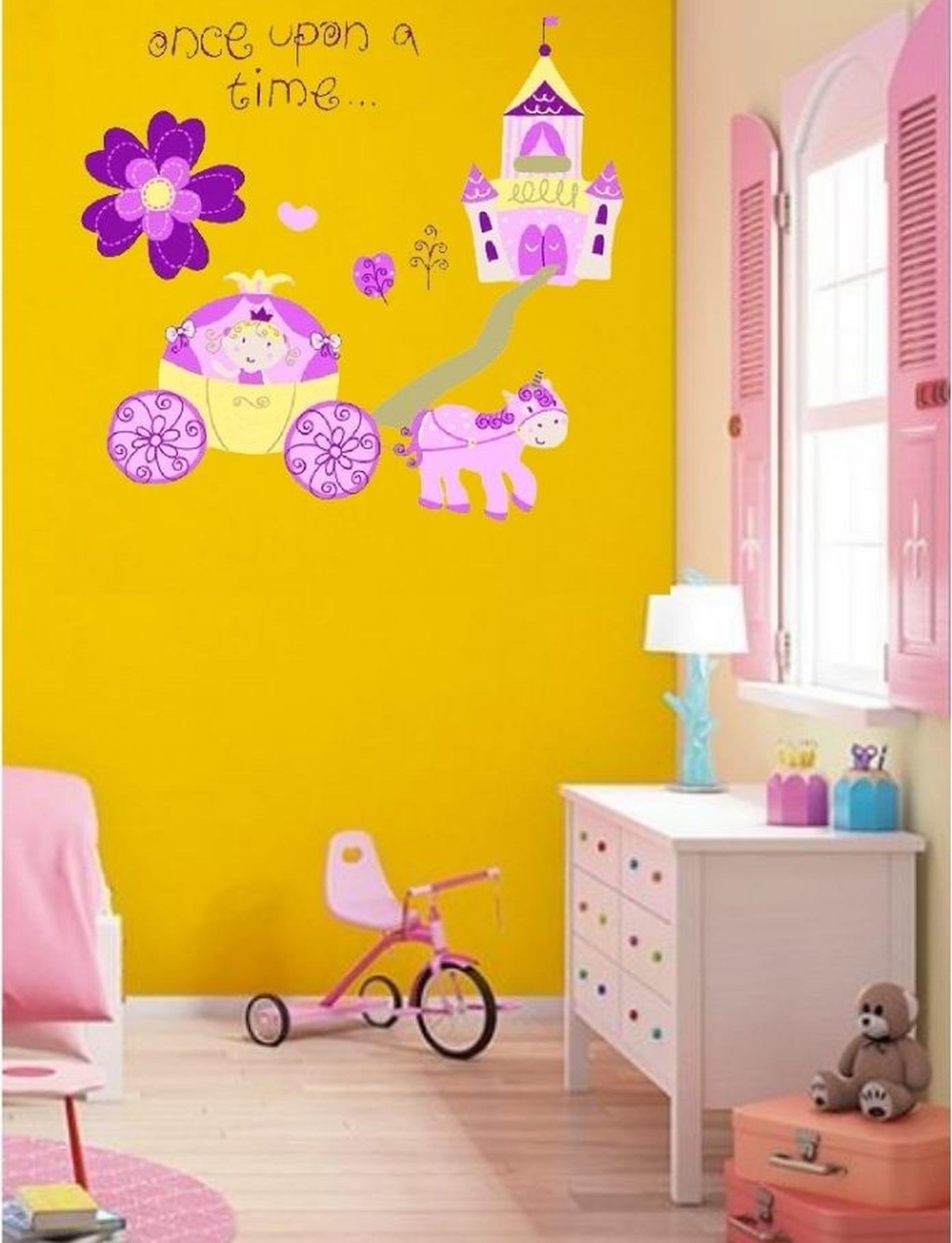 Duvar Süsü (Sticker) 2 Adet Prenses Desenli Pvc 70x50x0,5cm