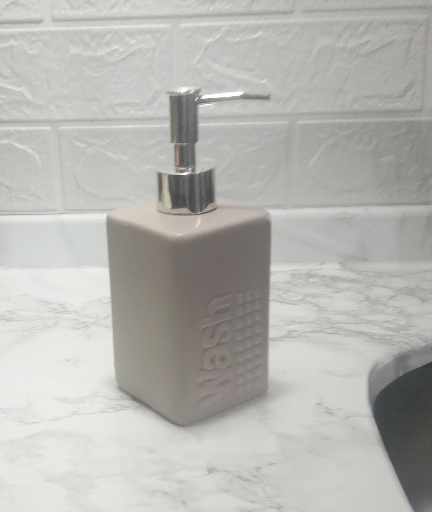 Seramik Sıvı Sabunluk Bej Modern 7X7X17Cm 300Ml Banyo Seti  