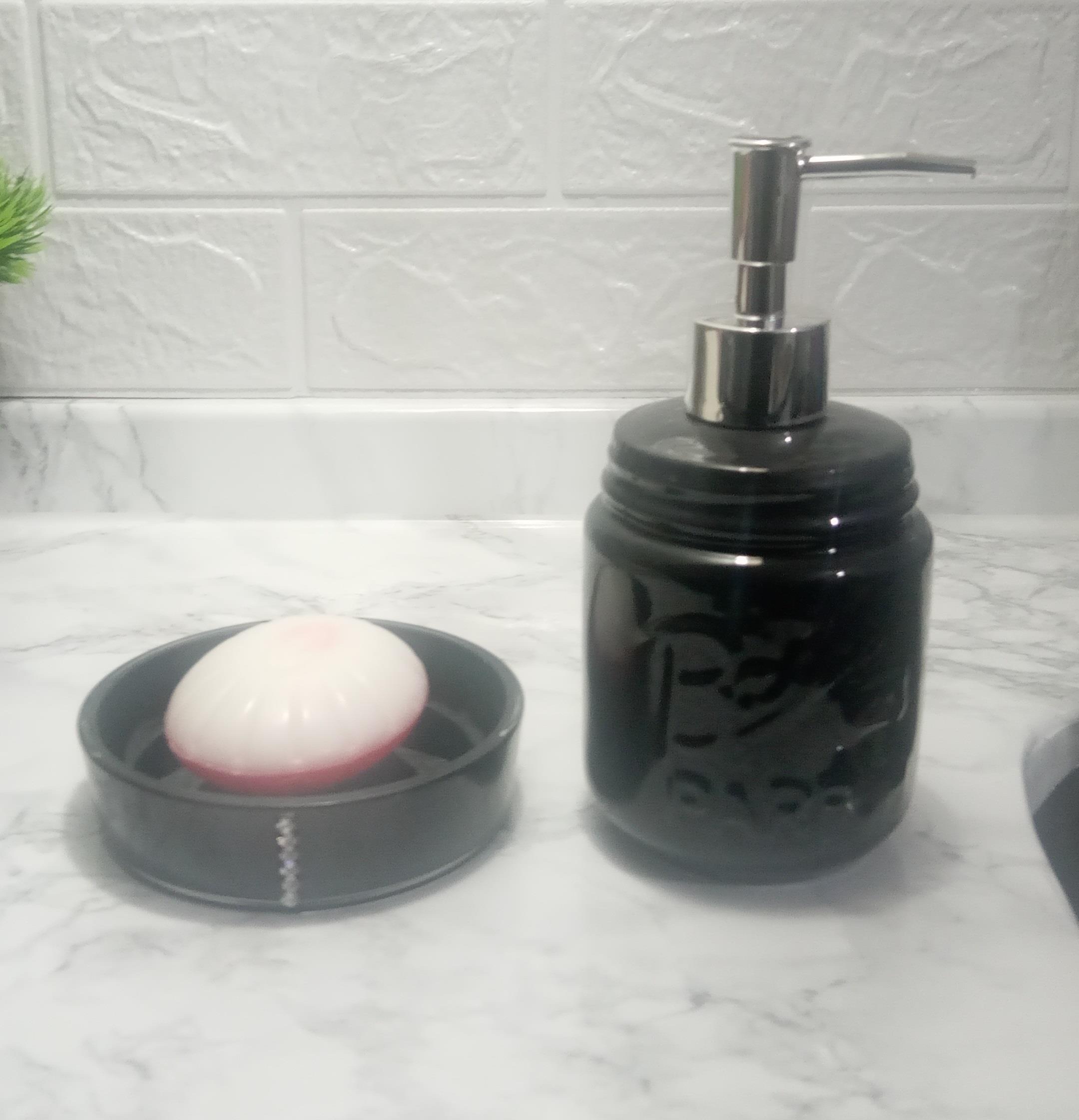 Sıvı Sabunluk Ve Sabunluk 2 Li Banyo Seti Siyah Taşlı 