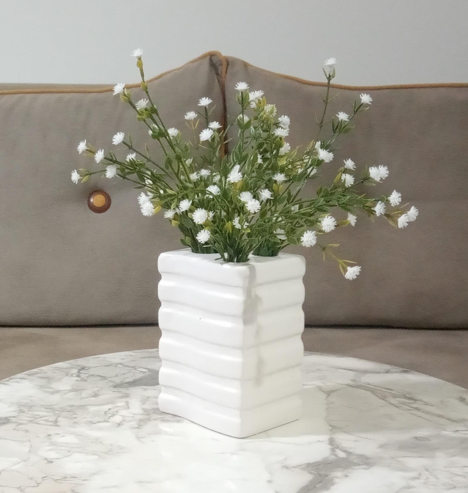 Vazoda Çiçek,Beyaz Yapay Çiçek,Vazo Dekoratif Kare Çizgili 8X6X16Cm