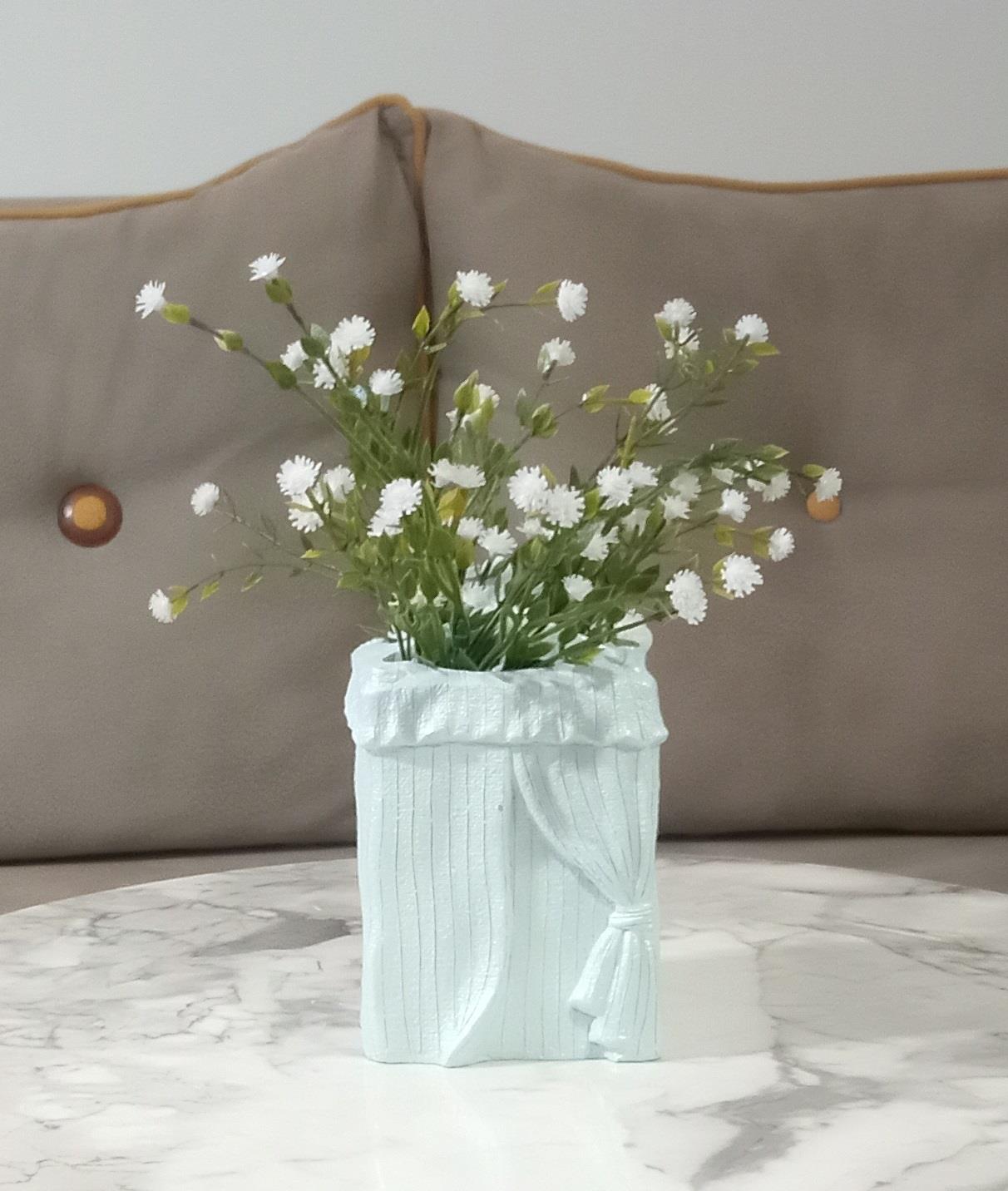 Vazoda Çiçek,Beyaz Yapay Çiçek,Vazo Dekoratif Poliresin 7X7X17Cm 
