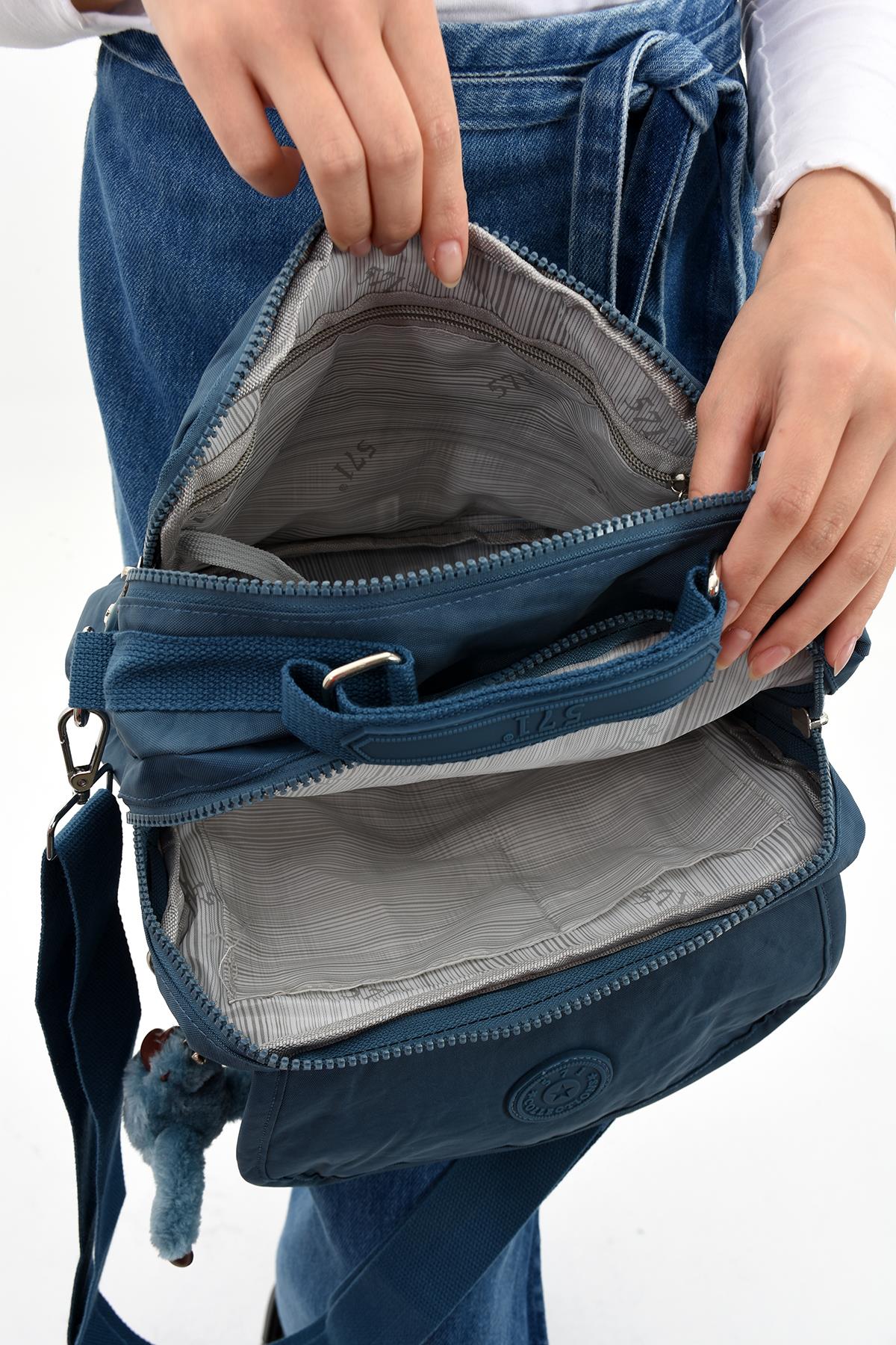 Çapraz Askılı Ultra Hafif Çok Cepli Bayan Omuz Çantası Mavi (Model: 571-6P)