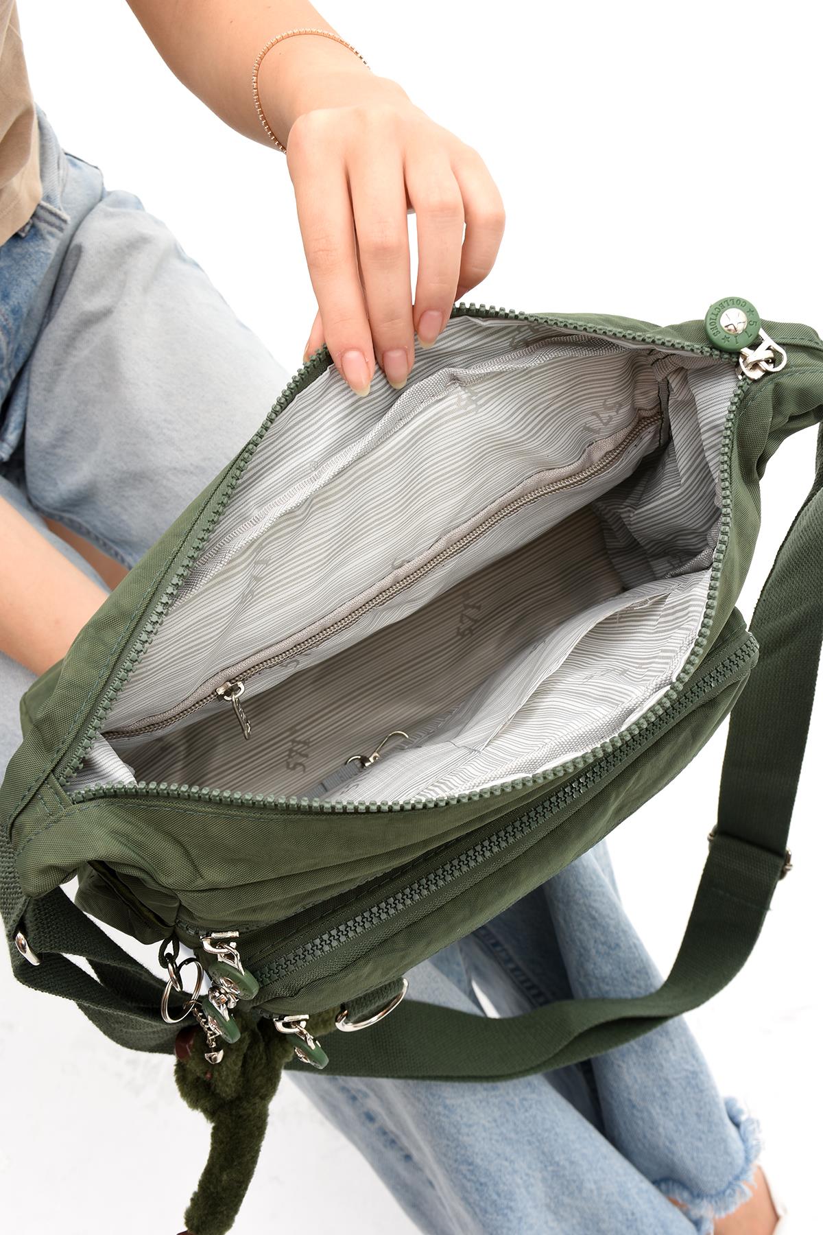 Çapraz Askılı Ultra Hafif Çok Cepli Bayan Omuz Çantası Yeşil (Model: 571-6D) 