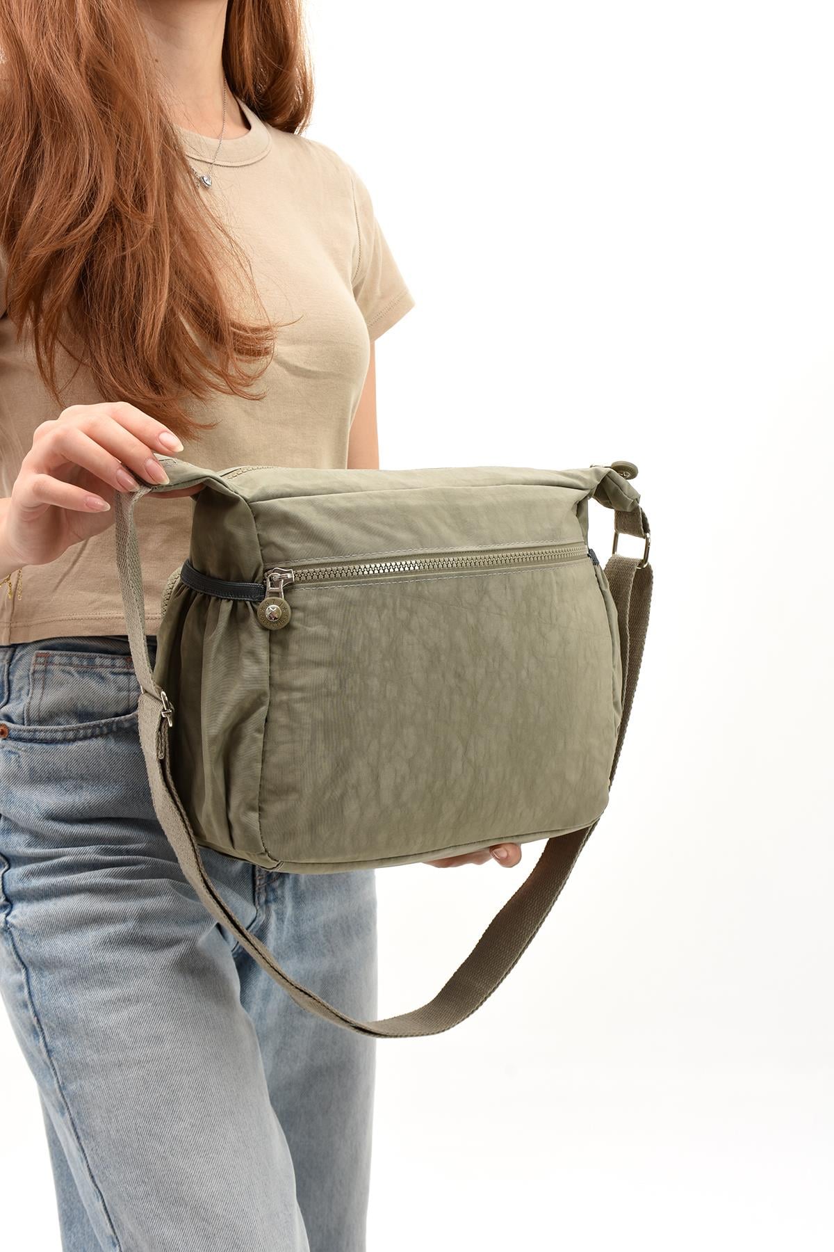 Çapraz Askılı Ultra Hafif Çok Cepli Bayan Omuz Çantası Vizon (Model: 571-6D) 