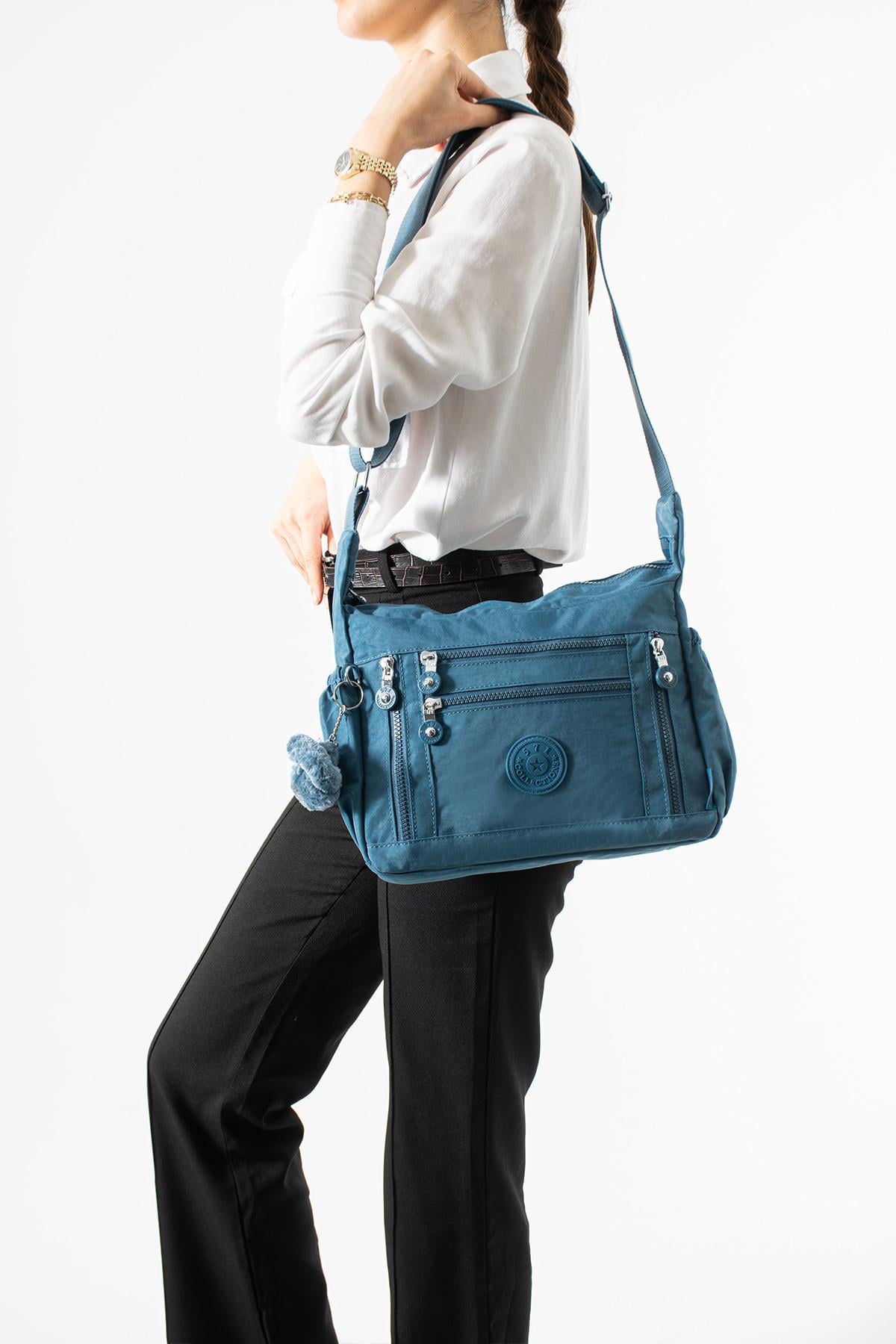 Çapraz Askılı Ultra Hafif Çok Cepli Omuz Çantası Mavi (Model: 571-6L) 