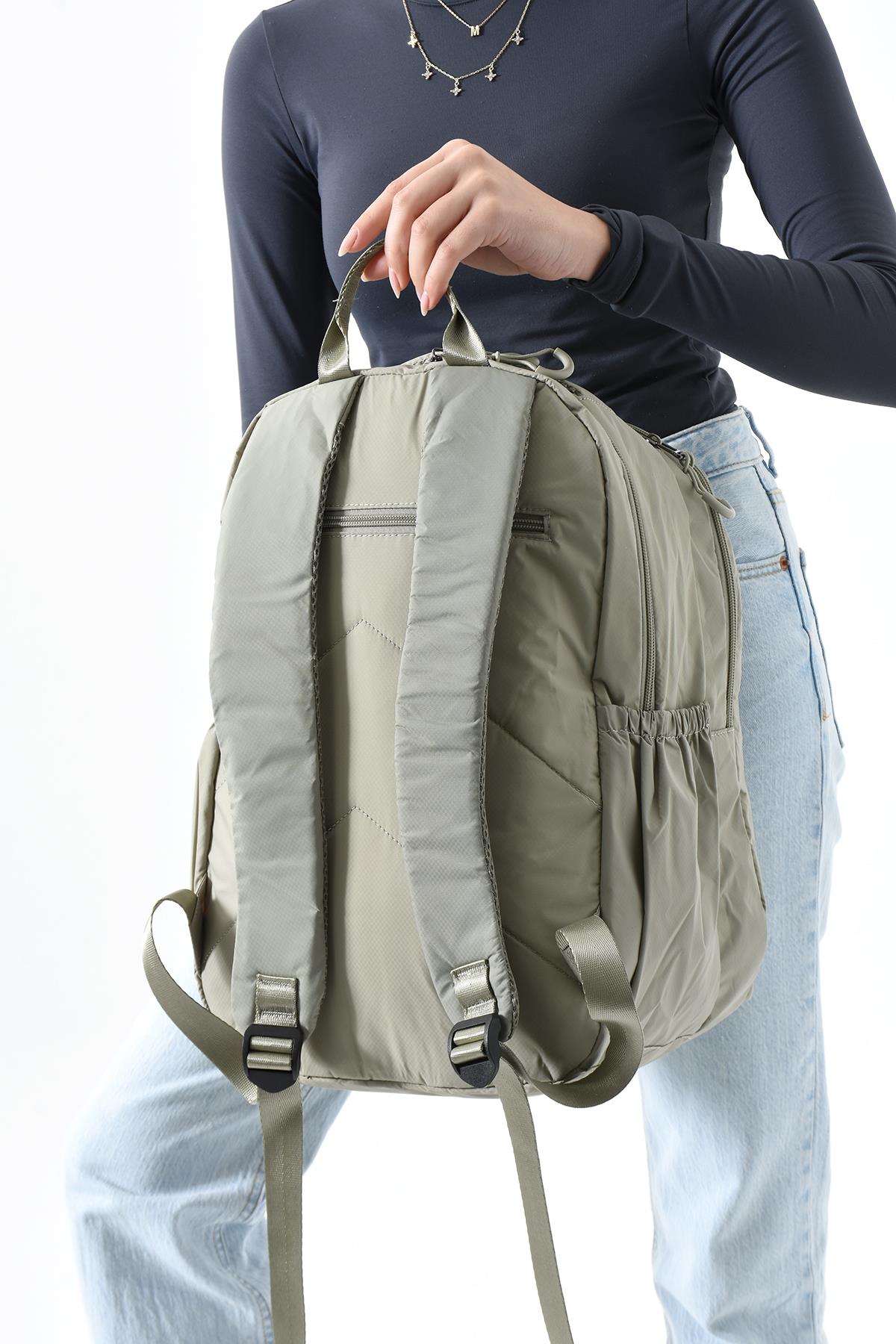 Orta Boy Sırt Çantası Ultra Hafif Çok Cepli Vizon (Model:571-13-9E)