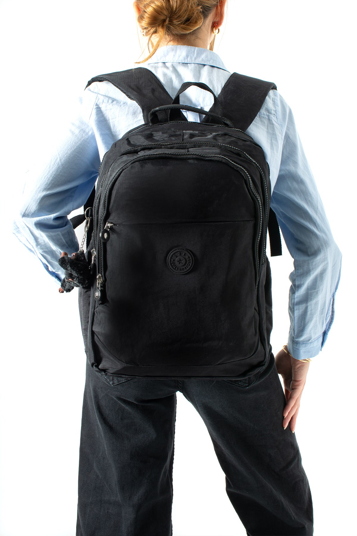 Ultra Hafif Çok Cepli Orta Boy Sırt Çantası Siyah Model: (571-3K)