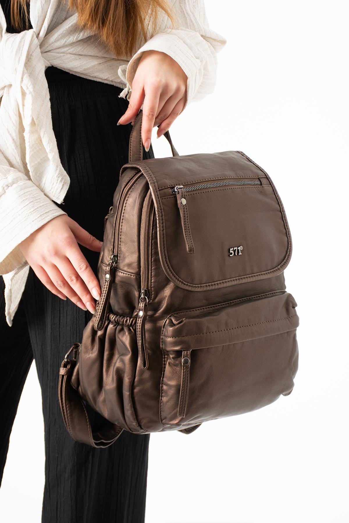 Yıkanmış Deri Sırt Çantası Bronz Model: (571-14-11M)