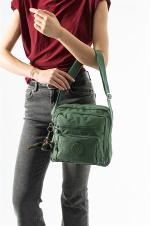 Ultra hafif, çok cepli , çok bölmeli Çapraz askılı Postacı çanta (spor, seyahat, gündelik ) Yeşil Model: 571-6U