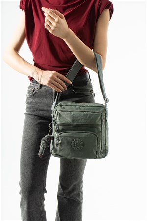 Ultra hafif, çok cepli , çok bölmeli Çapraz askılı Postacı çanta (spor, seyahat, gündelik ) Gri Model: 571-6U
