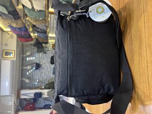 Çapraz Askılı Ultra Hafif Çok Cepli Omuz Çantası Siyah (Model: 571-6F)