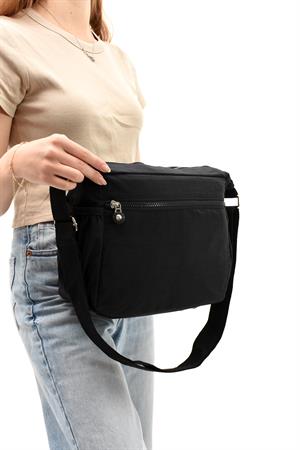 Çapraz Askılı Ultra Hafif Çok Cepli Bayan Omuz Çantası Siyah (Model: 571-6D) 