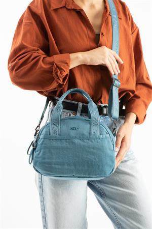 Yumuşak Dokulu Ultra Hafif, Esnek ve Su Geçirmez Polyamid Kumaş Omuz ve Kol Çantası Mavi Model: (571-13-14H)