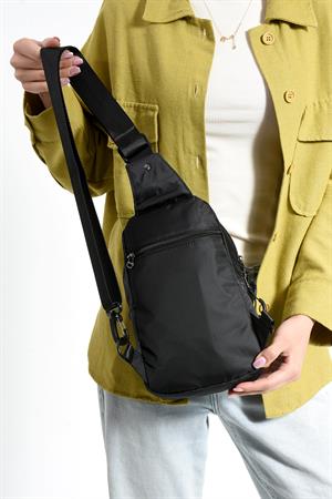 Üç Bölmeli Unisex Göğüs (Bodybag) Çantası Siyah (Model: 571-9N) 