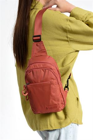 Üç Bölmeli Unisex Göğüs (Bodybag) Çantası Kiremit (Model: 571-9N) 