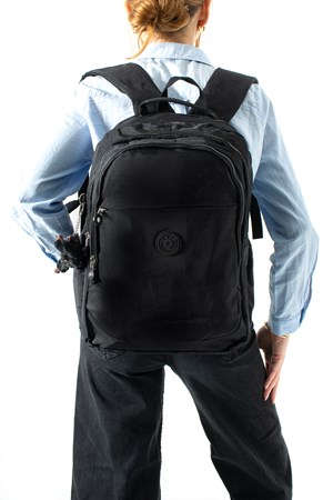 Ultra Hafif Çok Cepli Orta Boy Sırt Çantası Siyah Model: (571-3K)
