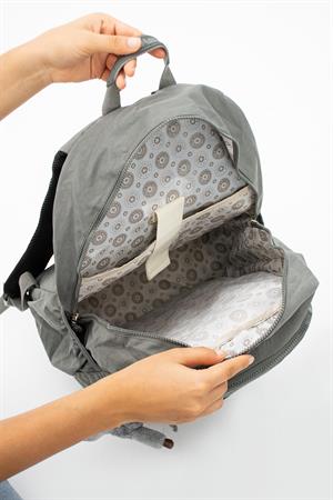 Ultra Hafif Çok Cepli Su Geçirmez Sırt Çantası Unisex Gri (Model: 571-1B)