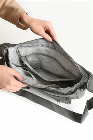Ultra Hafif Su Geçirmez Çok Cepli Omuz Çantası Gri (Model: 571-5D)