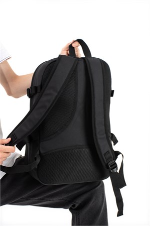 Unisex, Ultra Hafif, Çok Cepli, Sırt Çantası Siyah Model: (VNT-3C)