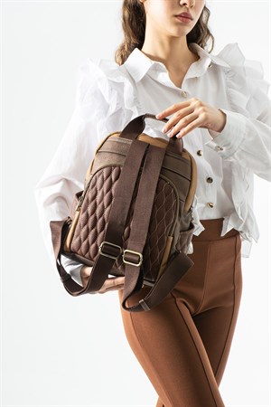 Ventis Amazing Vintage Kadın Sırt El Çantası Çok Bölmeli Desenli Tasarım Kapitone Kahverengi Model: 571-21F